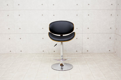 オシャレなデザインカウンターチェアー！