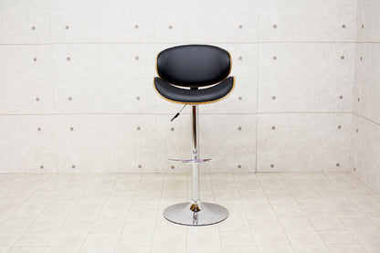 オシャレなデザインカウンターチェアー！