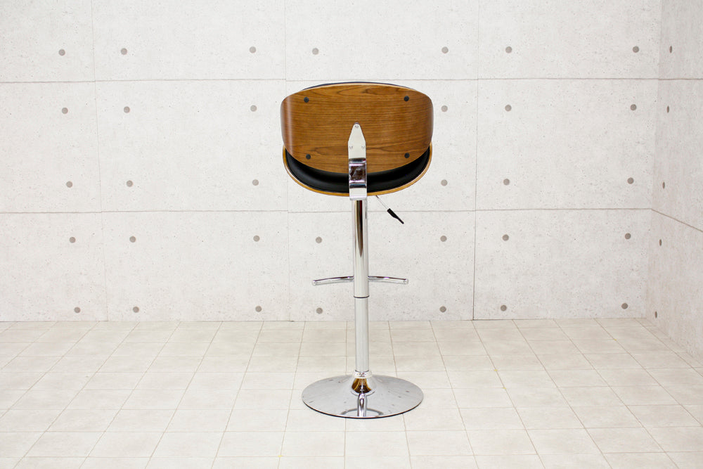 オシャレなデザインカウンターチェアー！