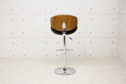 オシャレなデザインカウンターチェアー！